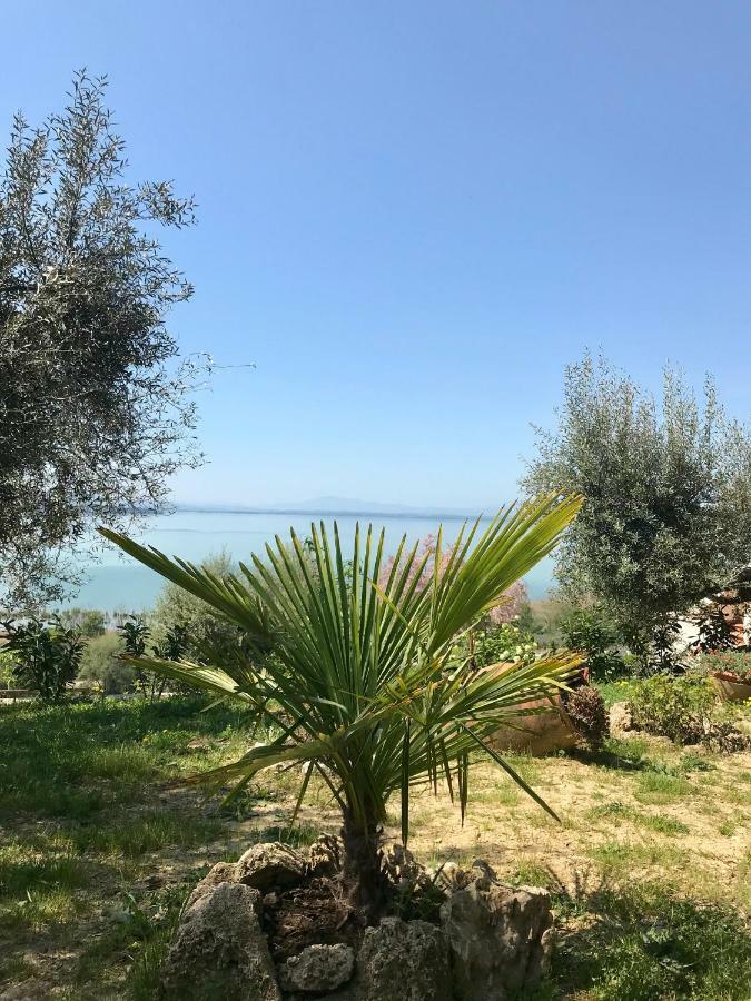 B&B Torre Del Lago Trasimeno Passignano sul Trasimeno Extérieur photo