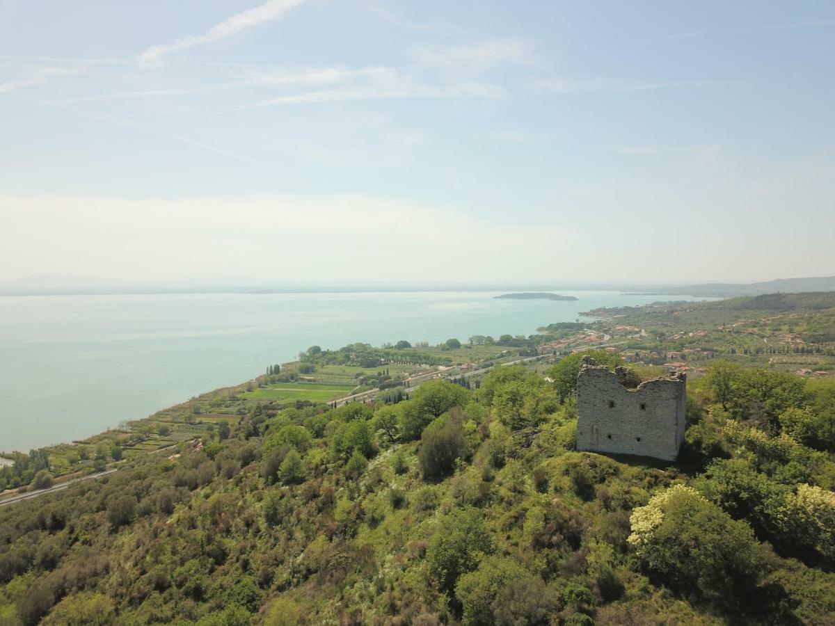 B&B Torre Del Lago Trasimeno Passignano sul Trasimeno Extérieur photo