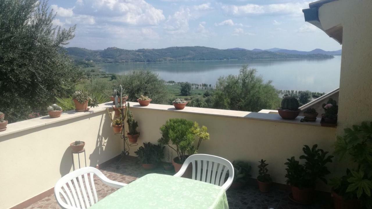 B&B Torre Del Lago Trasimeno Passignano sul Trasimeno Extérieur photo