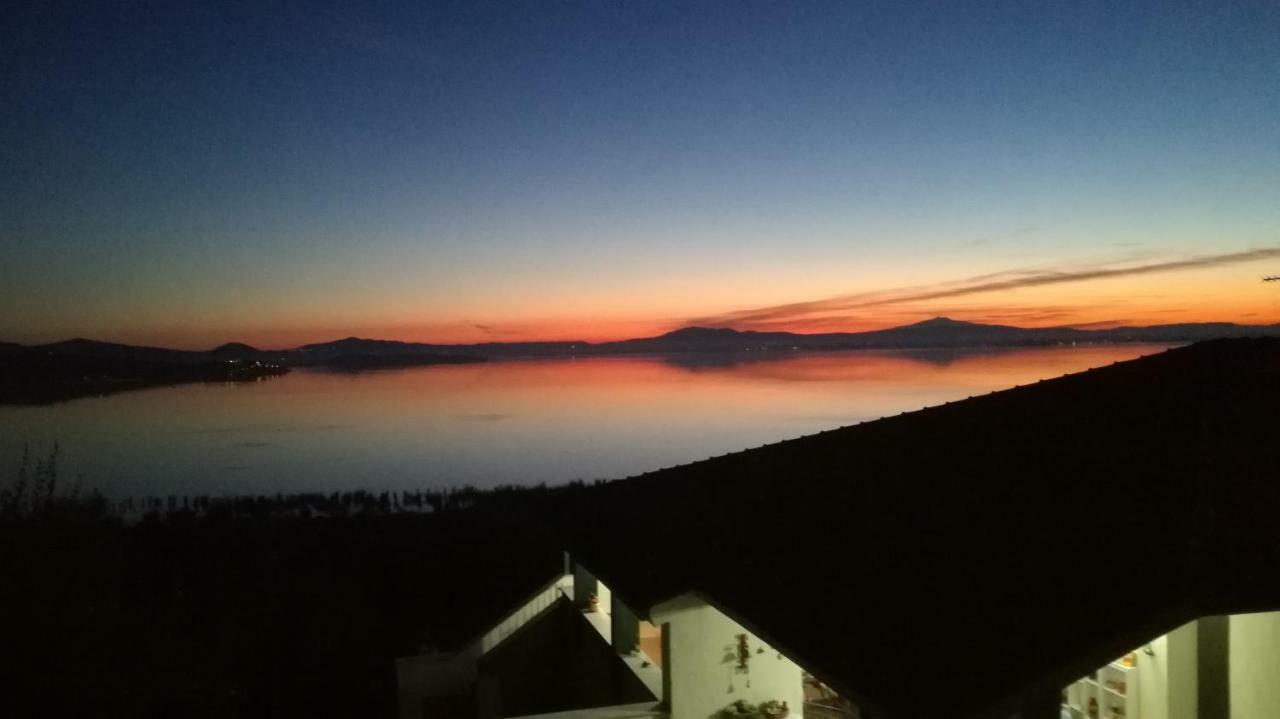 B&B Torre Del Lago Trasimeno Passignano sul Trasimeno Extérieur photo