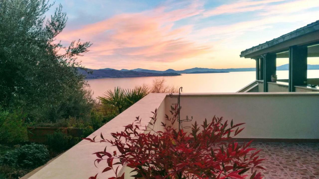B&B Torre Del Lago Trasimeno Passignano sul Trasimeno Extérieur photo