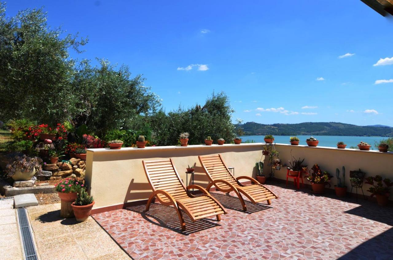 B&B Torre Del Lago Trasimeno Passignano sul Trasimeno Extérieur photo